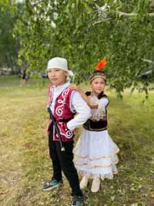 Варненцы покорили зрителей в Чесме